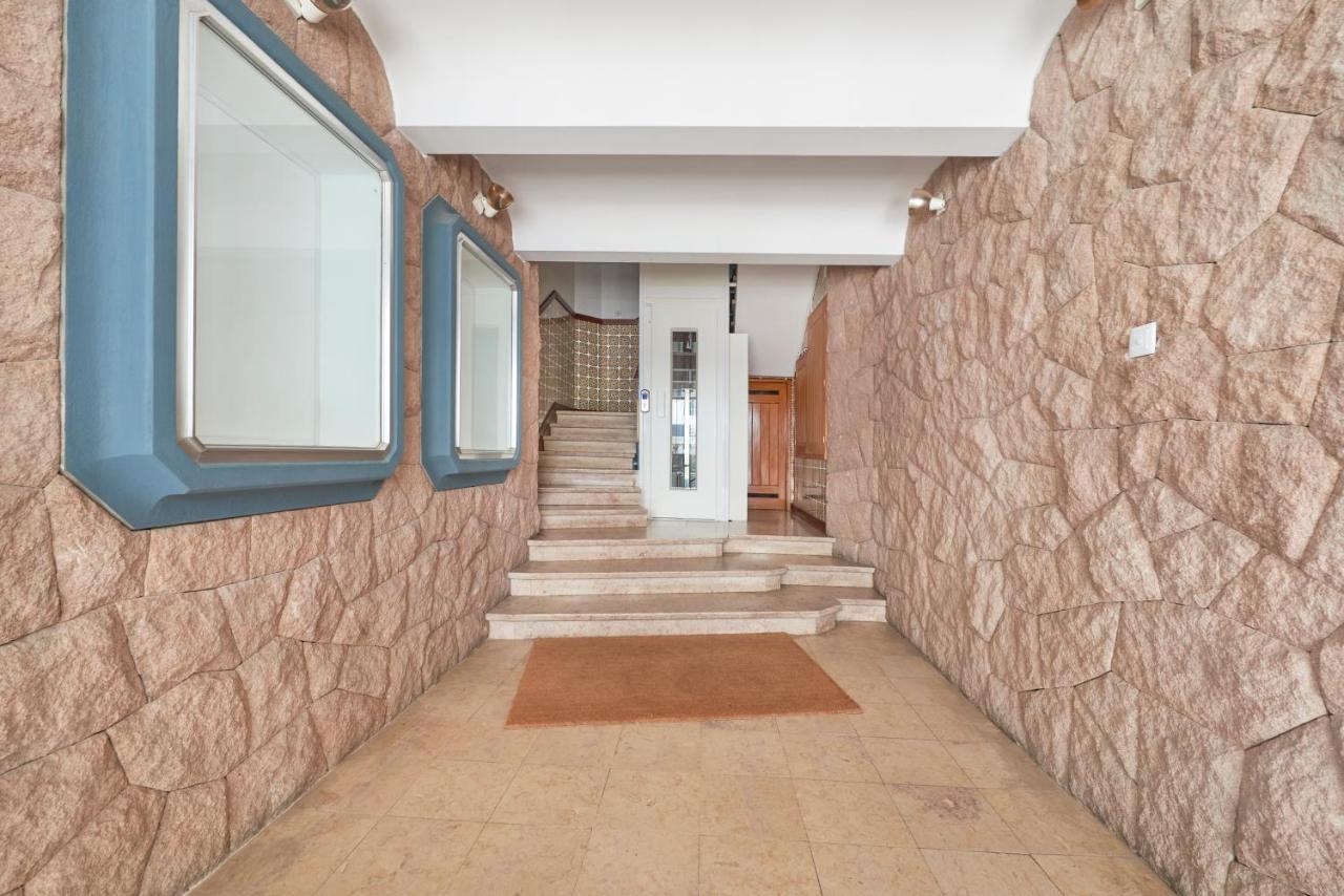 Apartment Near The Beach! Cascais! Cascais