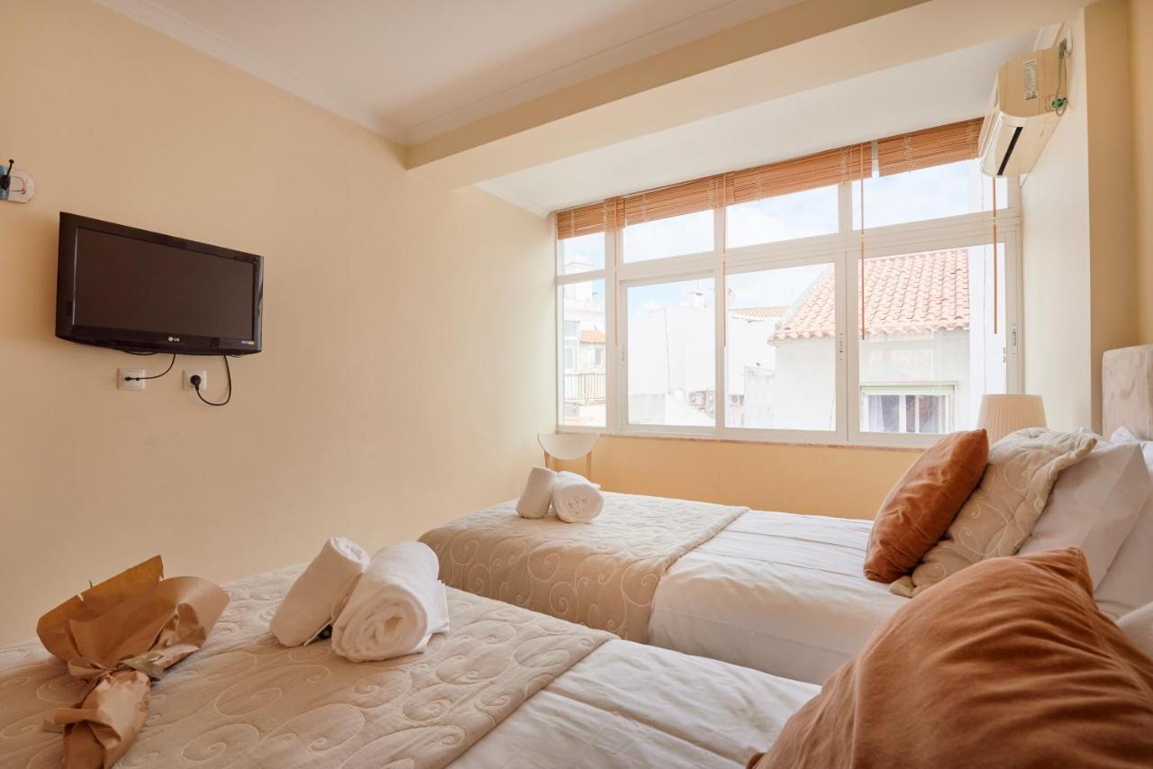 Apartment Near The Beach! Cascais! Cascais